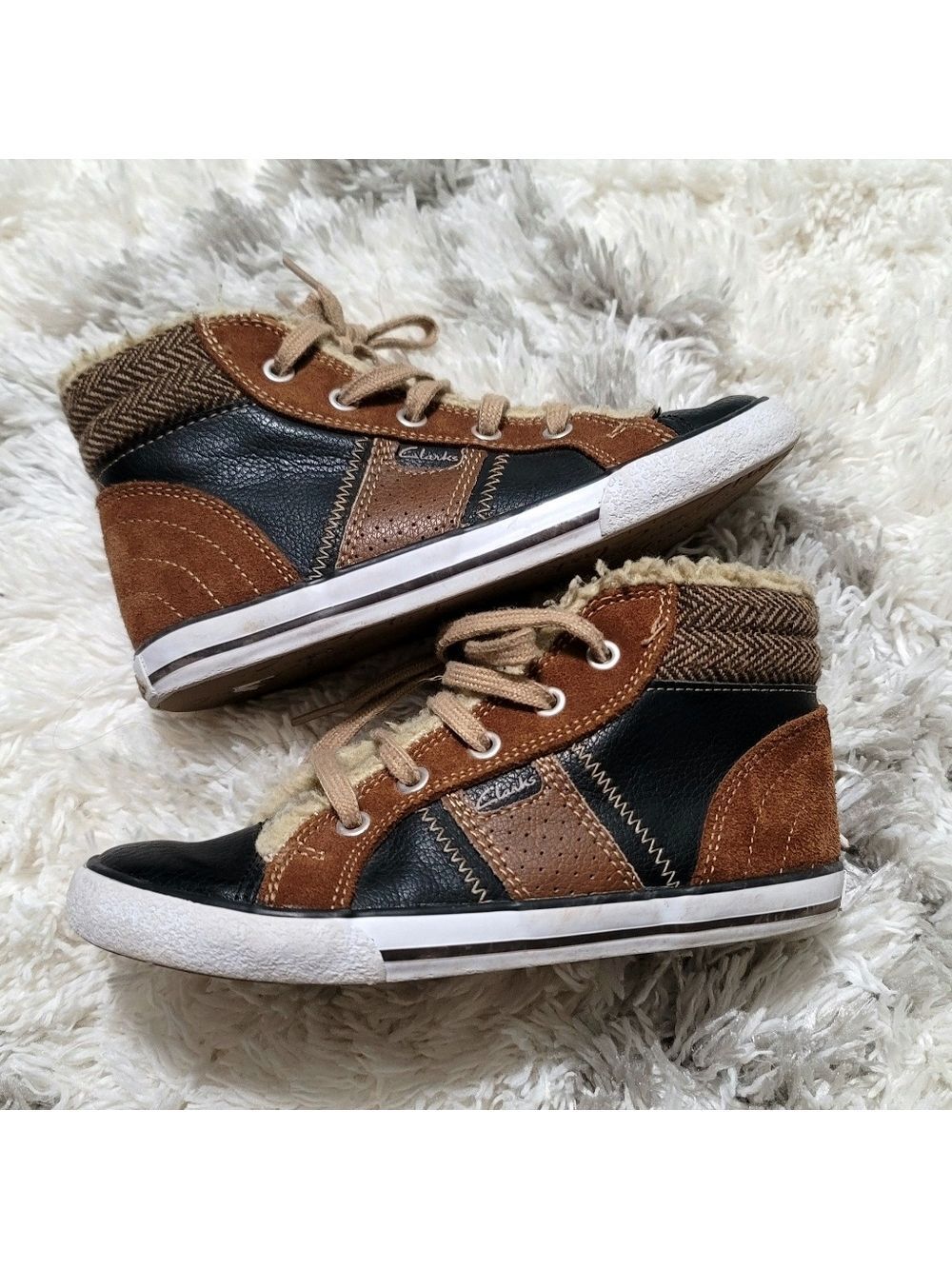 Clark Kids Leather Trainer Shoes Size UK 12G